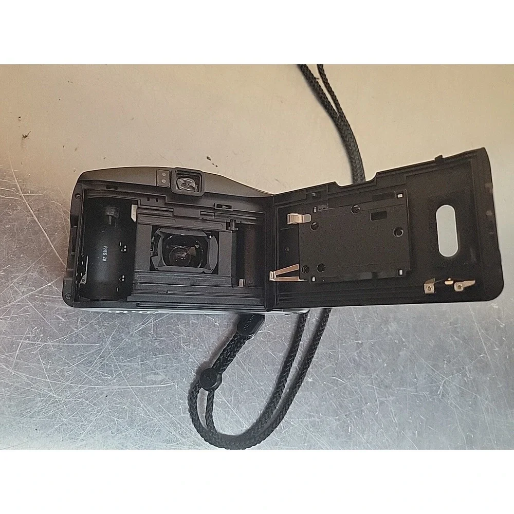 Olympus Accura Zoom XB 70 Auto Focus Film Camera Point & Shoot Untested